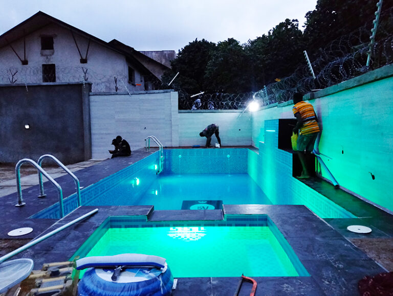 techno swimming pool construction16
