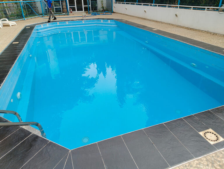 techno swimming pool construction9